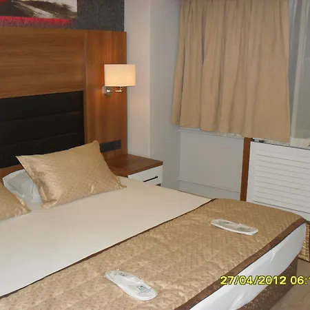 Hotel Kabacam 3*