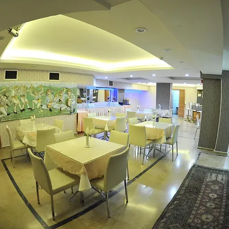 Hotel Kabacam 3*